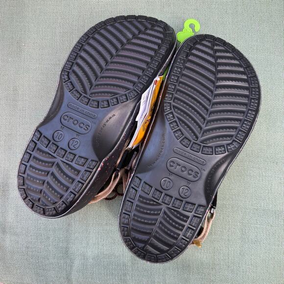 Crocs Ghostbusters Classic Clog - Picture 7 of 9